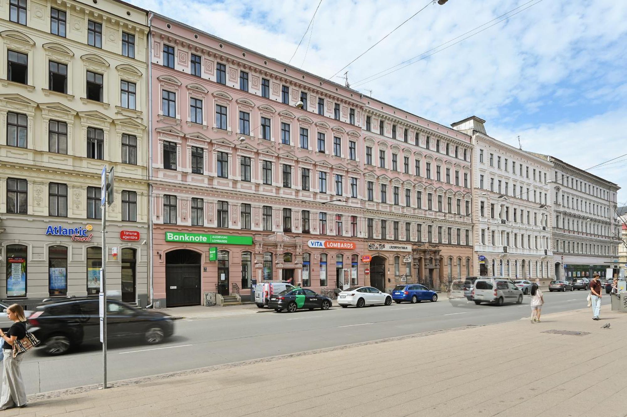 Fantastic Studio Apartment In The Heart Of Рига Екстериор снимка